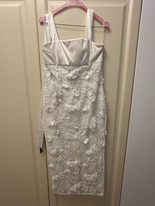 Rochie eleganta alba