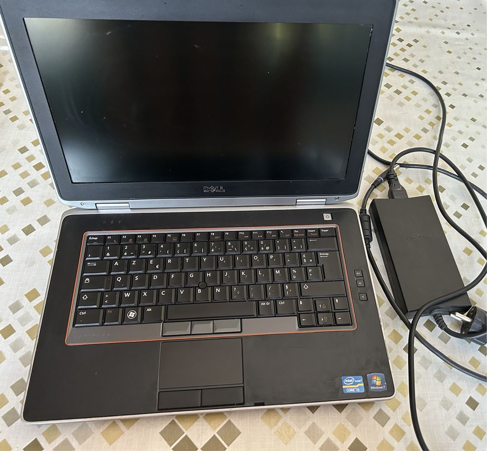 Лаптоп Dell E6420