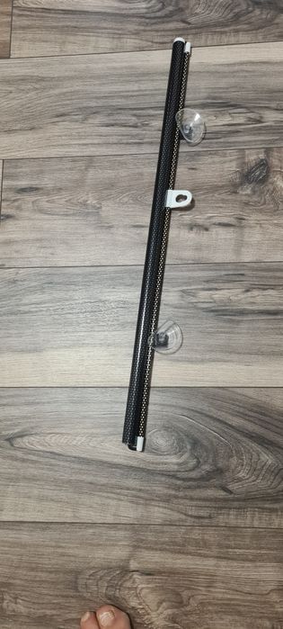 De vanzare, 4x parasolar  cu ventuza mare, dimensiune 68x 125, 25 lei