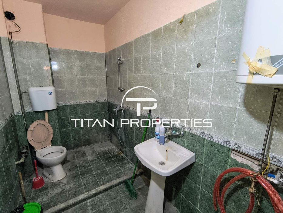 Двустаен апартамент в кв. Кючук Париж