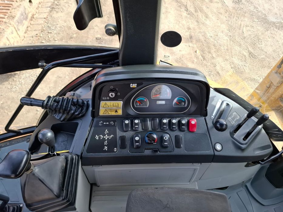 Vand buldoexcavator  cat caterpillar 428F fara ad blue