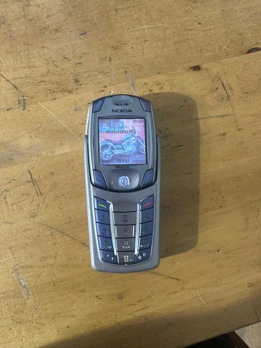 telefon mobil nokia 6820a