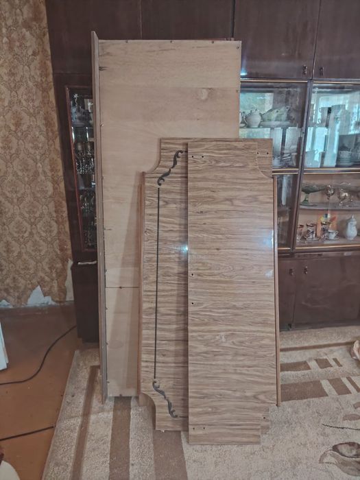 двух яростная кравать