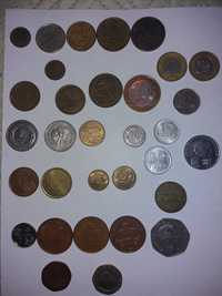 Продам разные монеты,значки,марки и т.д