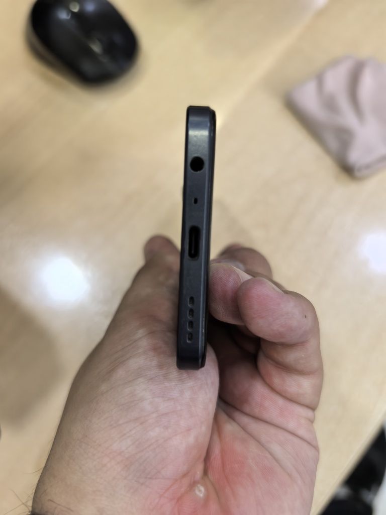 Realme 10 – 8GB RAM / 128GB ROM