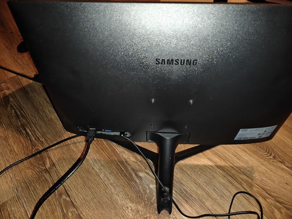 Vând Monitor Samsung