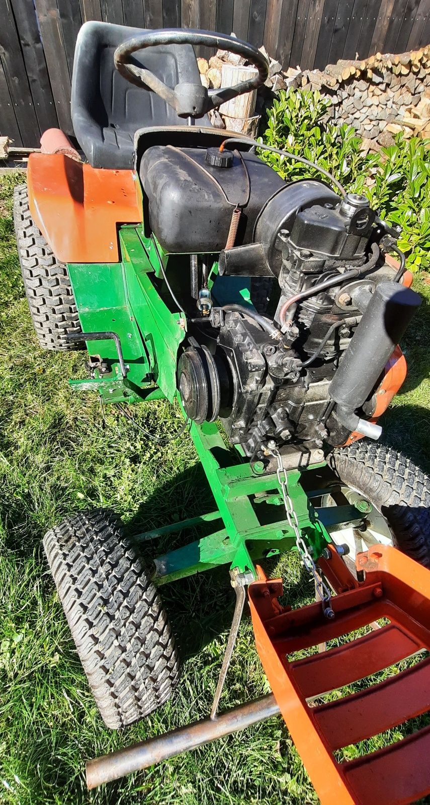 Tractoras Lombardini Diesel