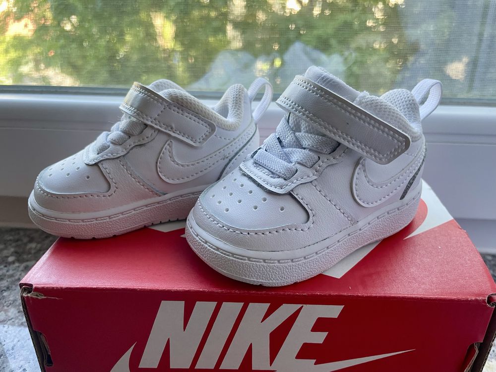 Incaltaminte bebelusi Nike, numarul 17
