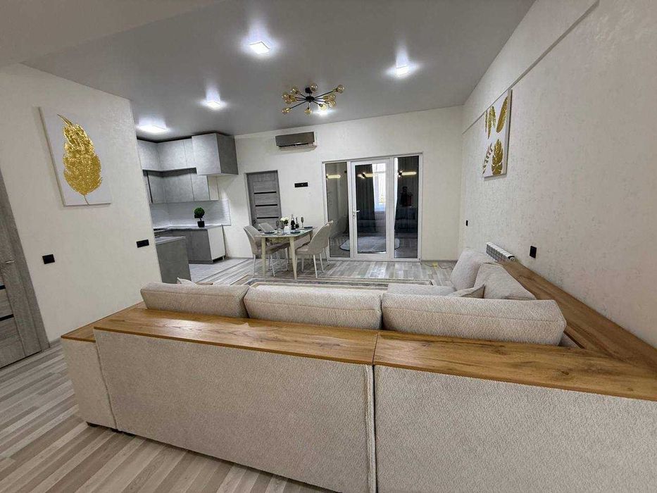 Срочная продажа в новом ЖК 3 комнатная метро БИЙ