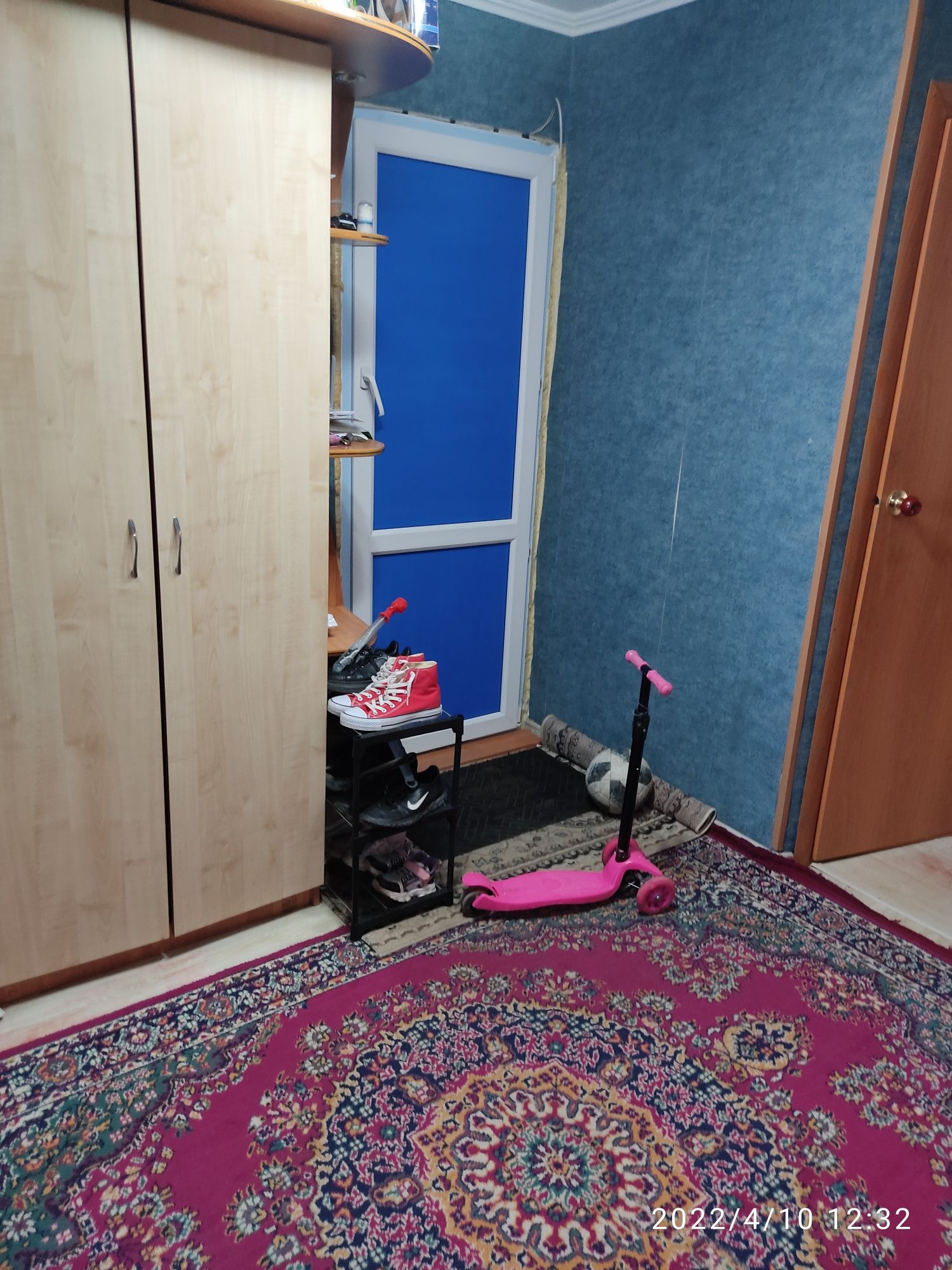 Срочно Продам 3 комнатную квартиру