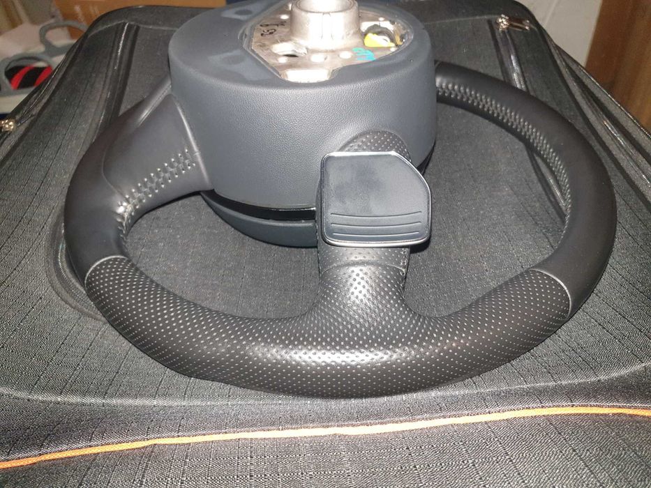 Volan Audi sport cu padele si airbag