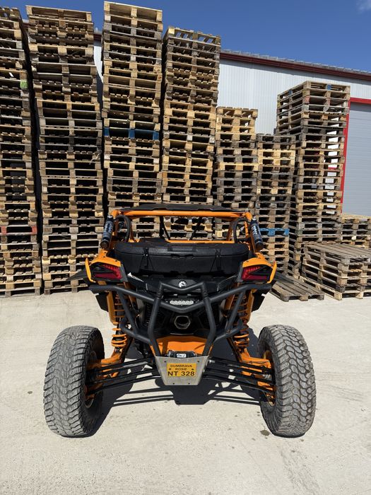 Can am maverick