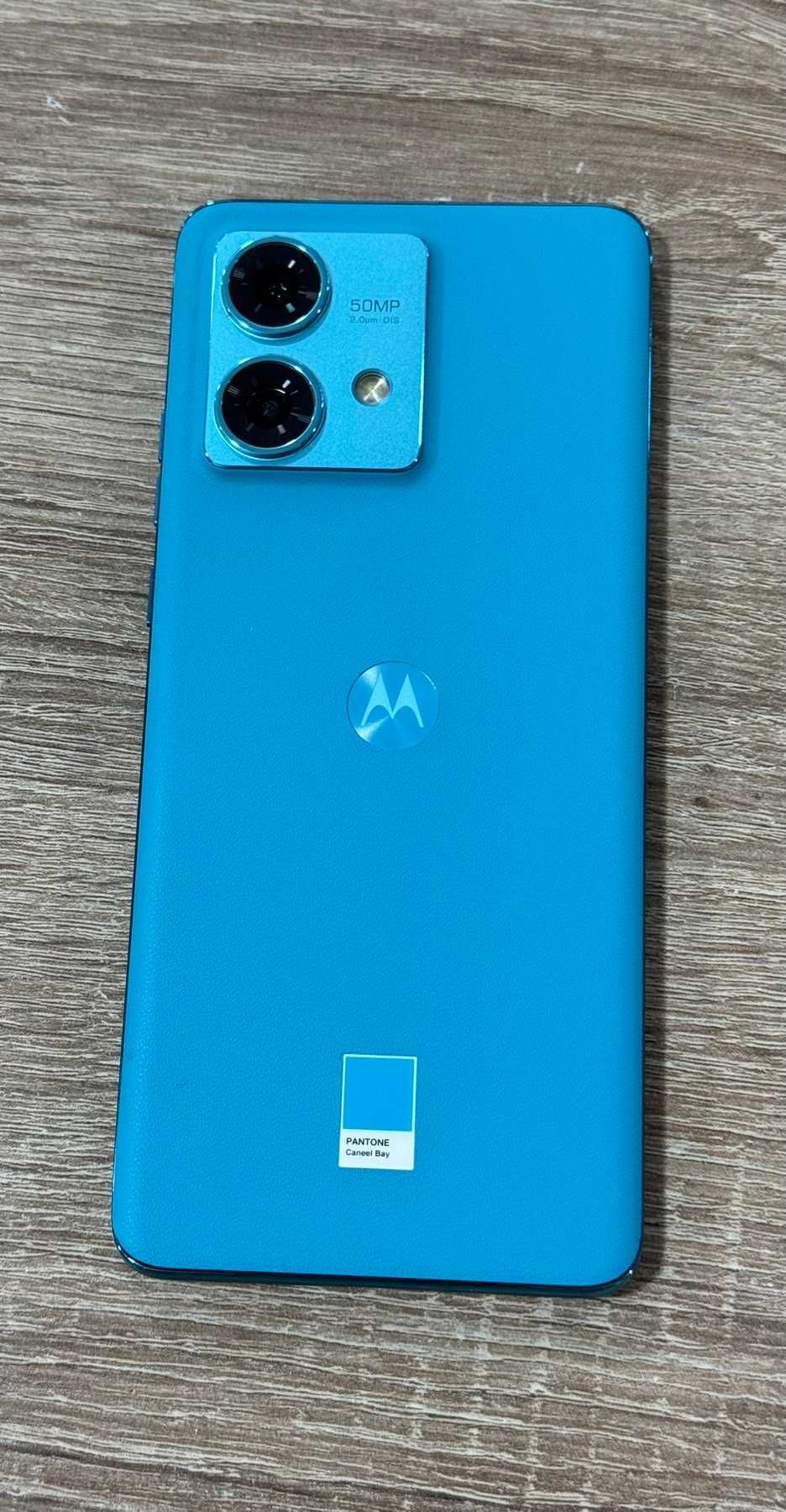 Телефон Motorola Edge 40 Neo 255/12gb