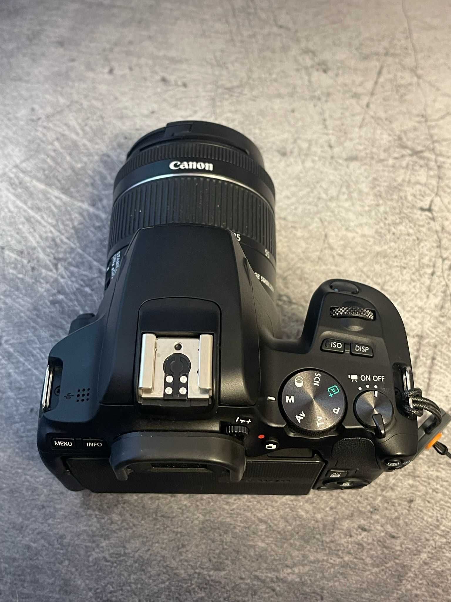 Canon 250D + obiectiv 18-55 f4-5.6 IS STM cu garantie