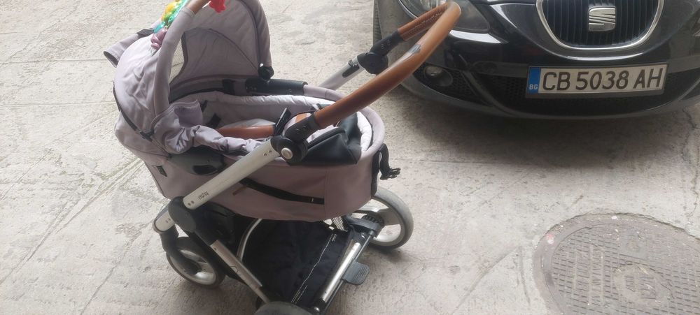 Бебешка количка Mutsy Evo