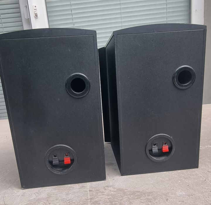 Чифт колонки Grundig