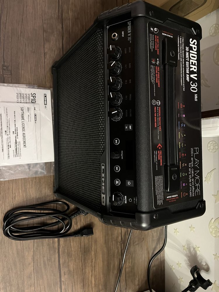Гитарный комбоусилитель Line 6 V30