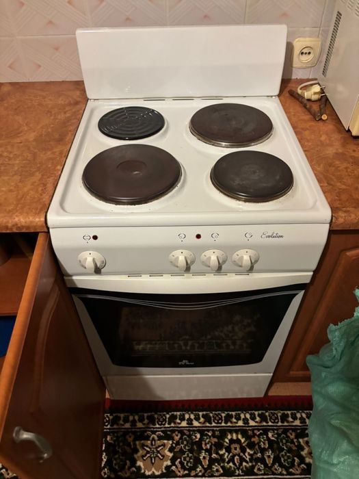 Продам плиту в хорошем состоянии