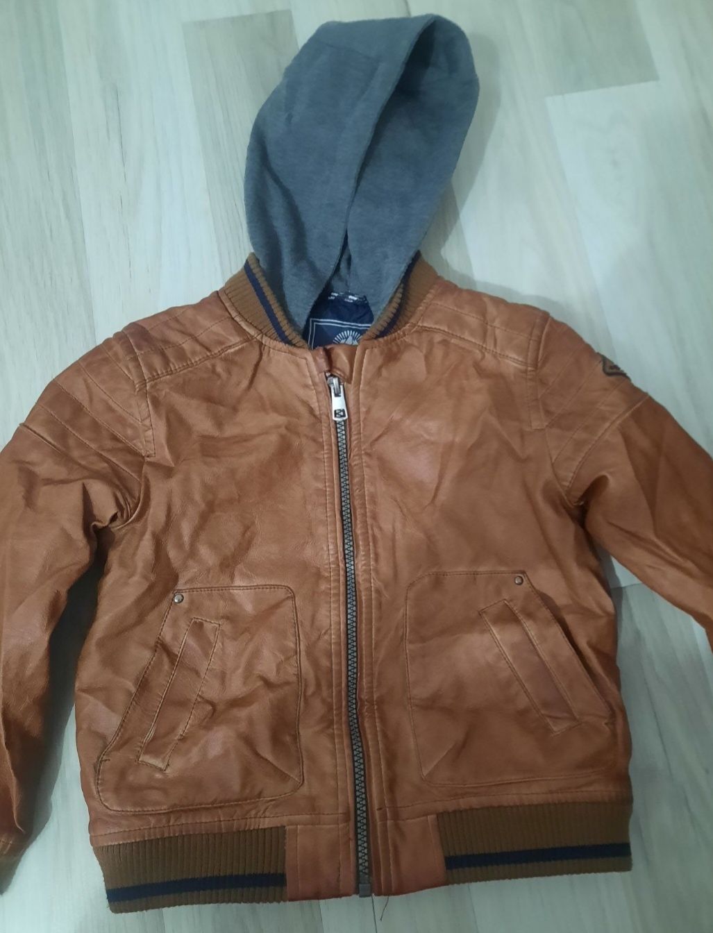 Geaca imitație piele