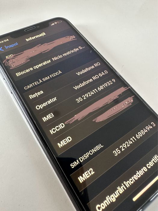 iPhone 11 impecabil 64GB – Folie și huse incluse