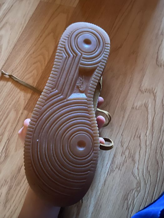 vand nike air force 1 bej, din piele de caprioara