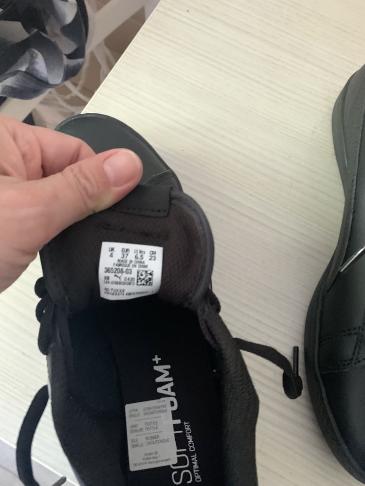 Vand adidași Puma soft foam mărimea 37