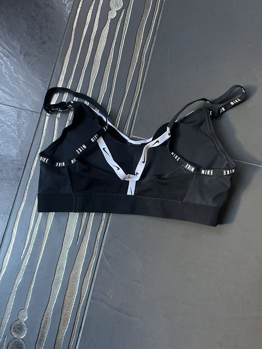 Бюстие оригинално Nike