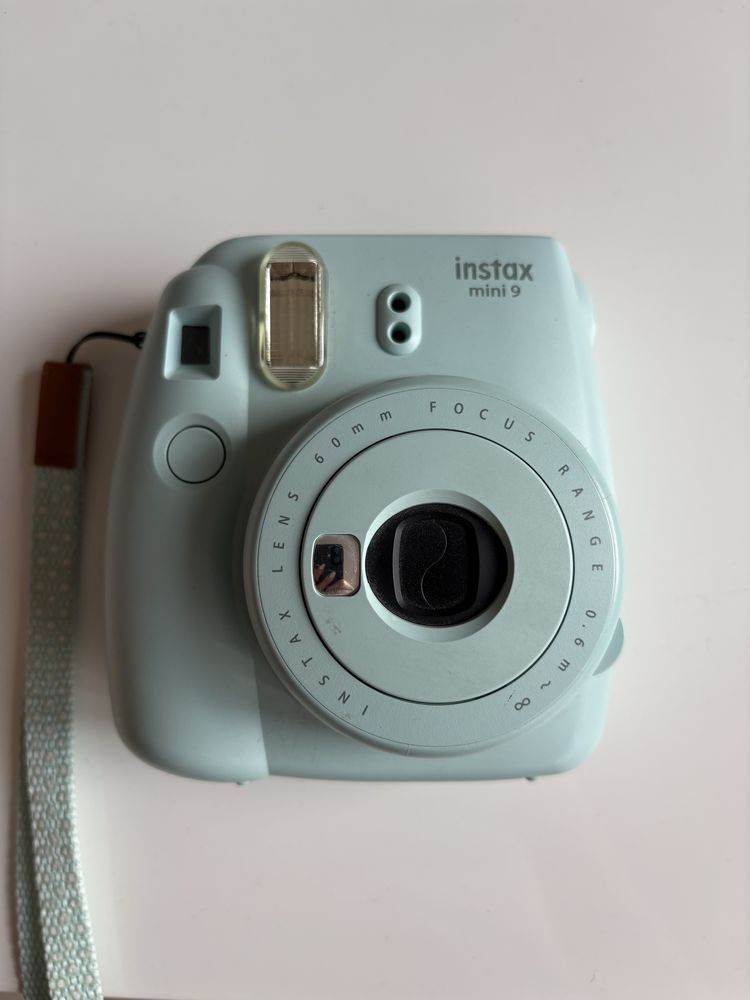 Instax Mini 9 - Fujitsu