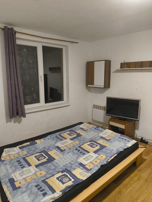 Дава се под наем Двустаен апартамент в София, Левски В - 35 кв.м за 331.5 € - Снимка #1