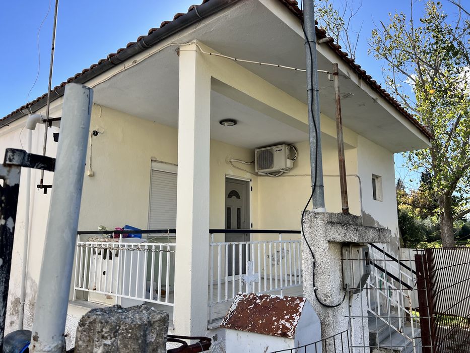 Инвестиционна къща на морето до Братсаки