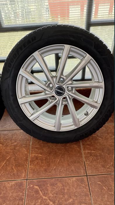 Jante Bmw BORBET (Germany) 17 x1,x2 + cauciucuri iarna 205/60/17 5x112