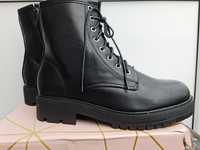 Black synthetic leather 40