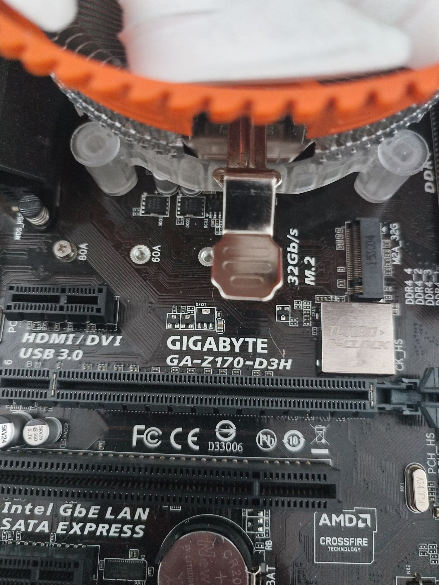 Procesor i5+ placa de baza defectă