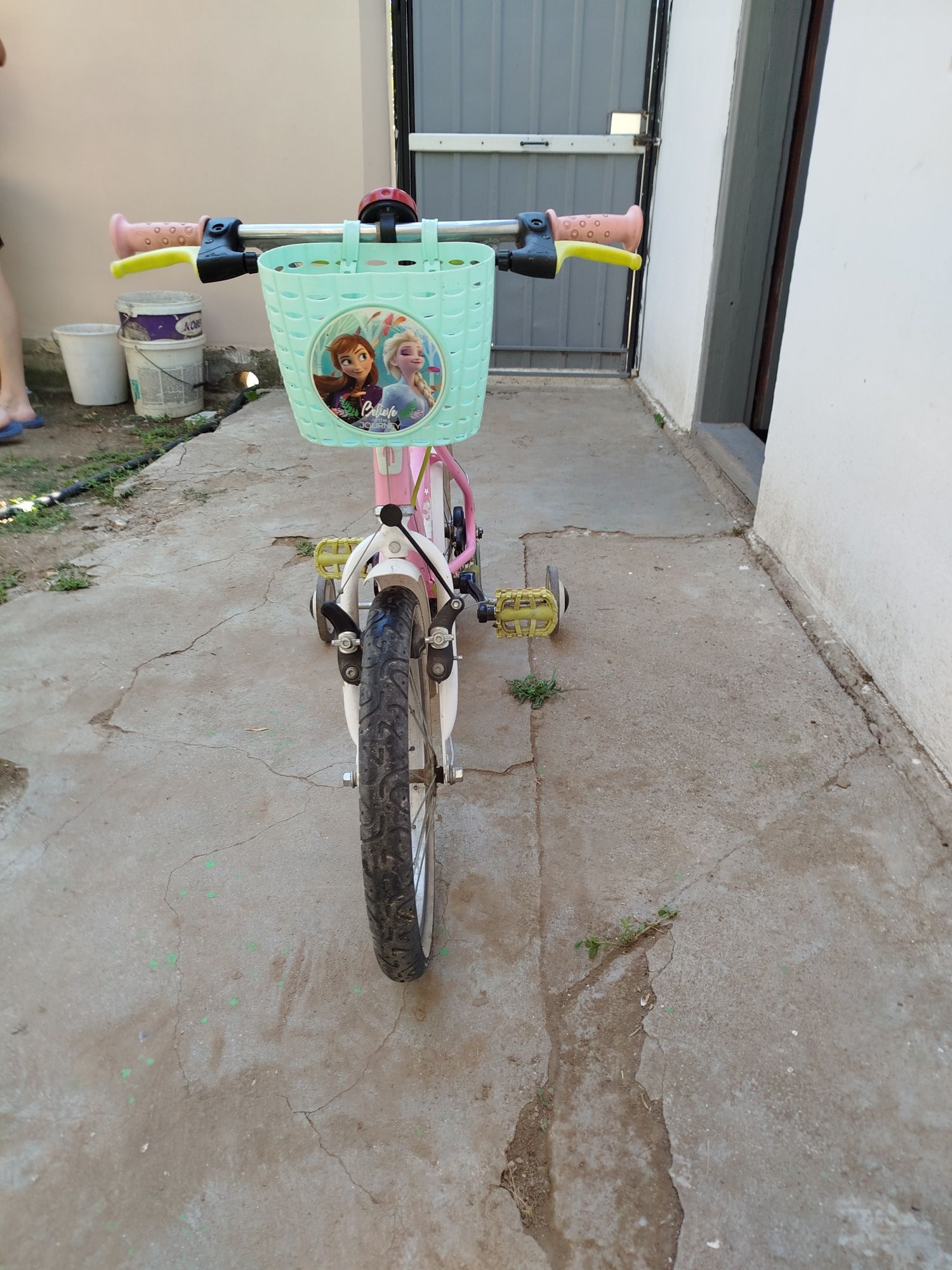 Bicicleta Copii B’Twin cu Roti de 16” Varsta 4-7 Ani
