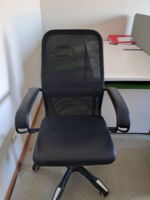 Кресла офисные недорого