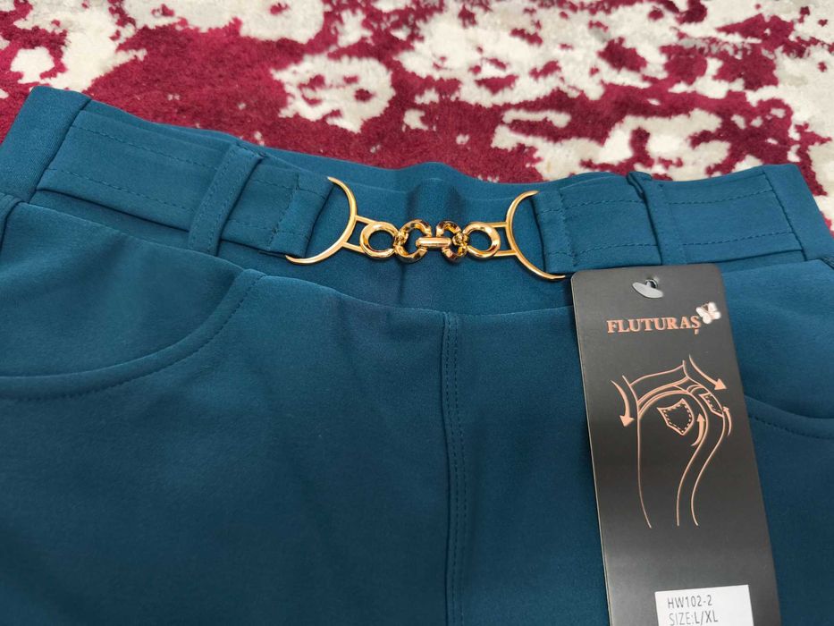 Pantaloni dama/femei elastici eleganți  noi