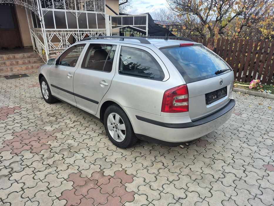 Skoda Octavia/1.9 Tdi/An 2006/Stare ft buna
