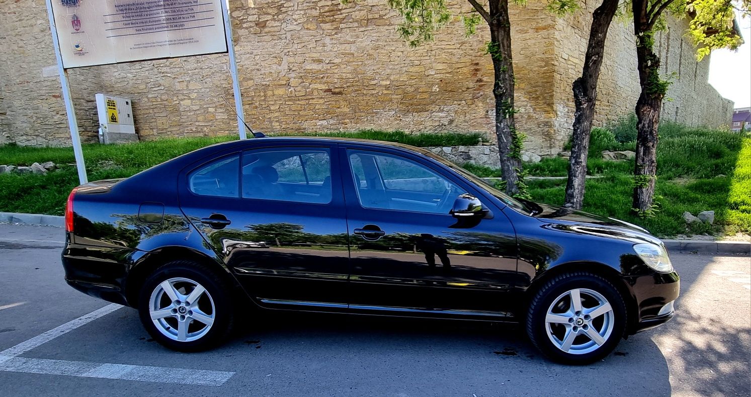 Skoda Octavia  DSG     2.0 TDI Variante