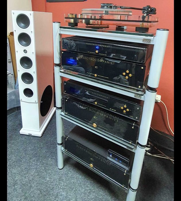 Amplificator  Electrocompaniet  AW 3X120M