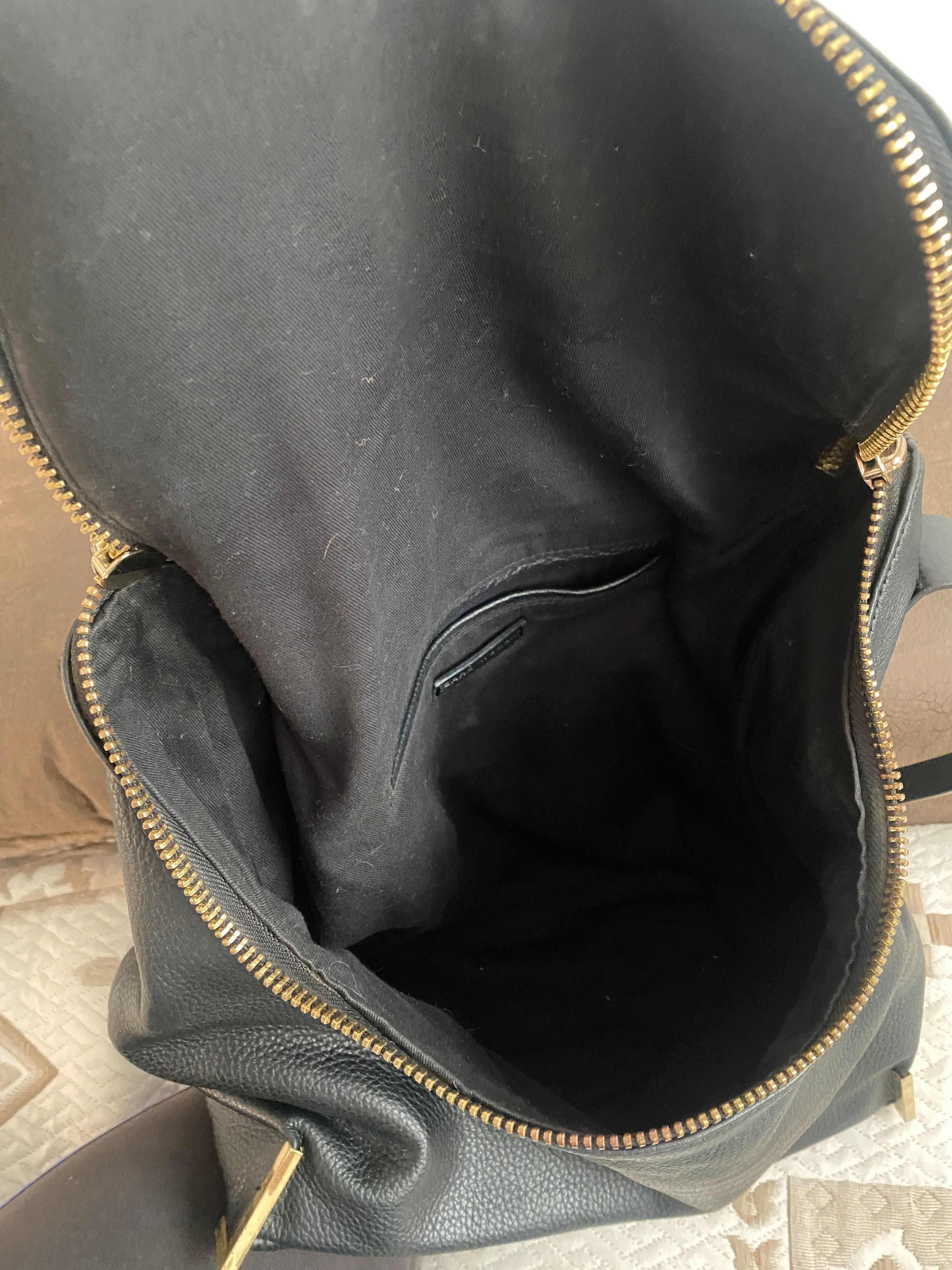 Дамска чанта естествена кожа черна ZARA
