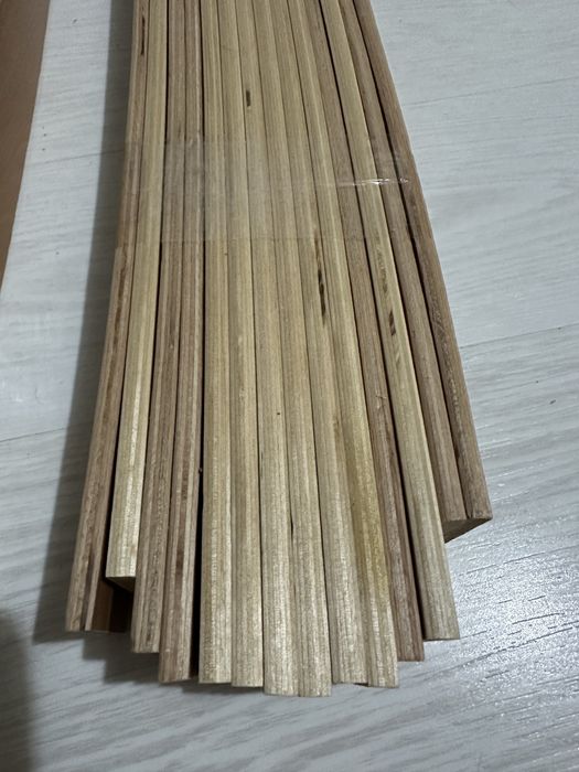 Vand 1 set de lamele pentru somiera, format din 14 bucati