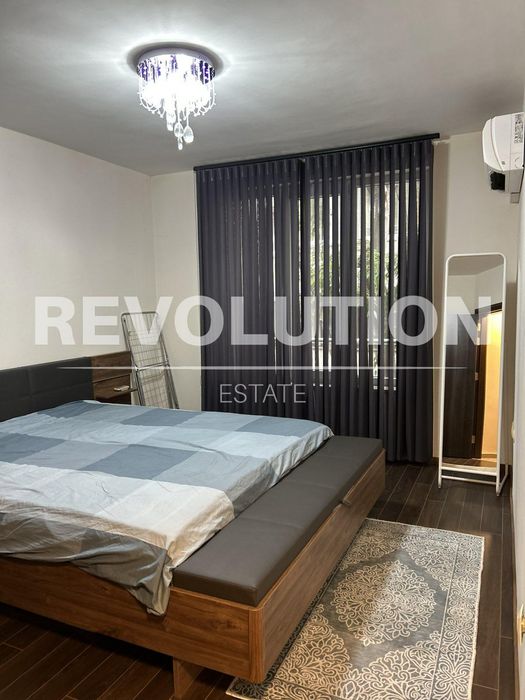 Дава се под наем Тристаен апартамент в Варна, ВИНС - 106 кв.м за 1250 € - Снимка #8