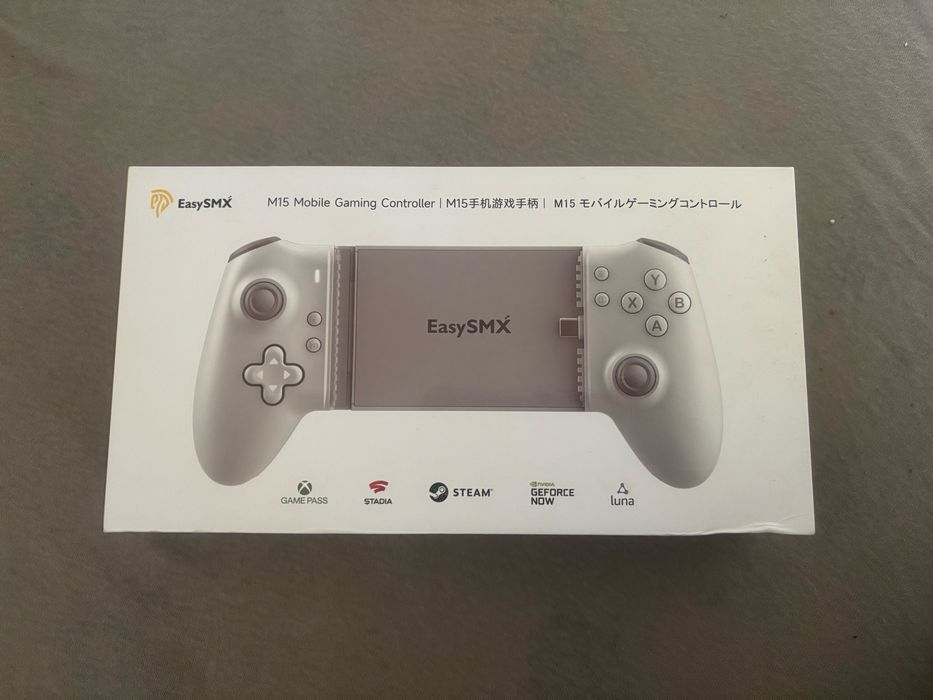 Продавам джойстик за телефон + VR очила