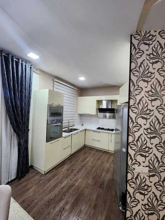 Сдаётся квартира на Алмазарский р-н Кора Камиш 1/3