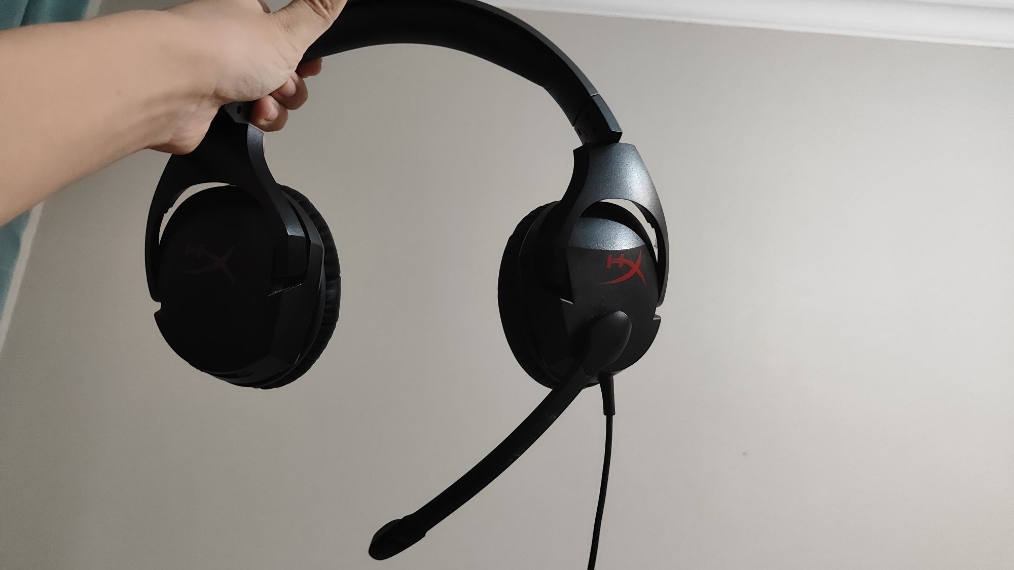 Игровые наушники HyperX cloud stinger и игровая мышь HyperX Pulsefire