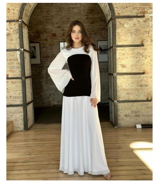 Вечернее женское платье