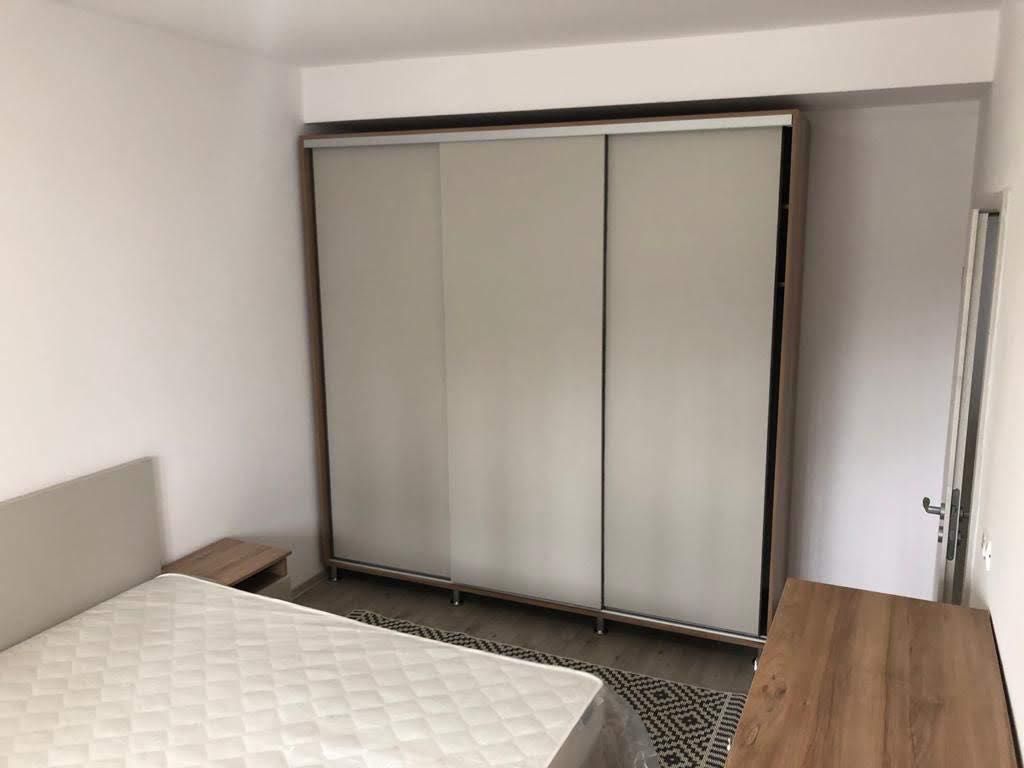 Apartament de inchiriat