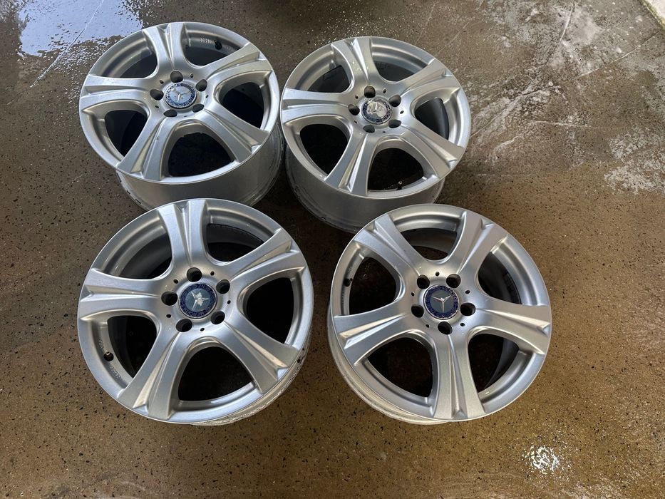 Vând set 4 buc jante R 17 originale Mercedes ML