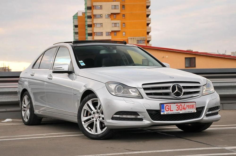Mercedes-Benz C Dealer autorizat / Parc auto vinde : 0754639067 / 0757746290