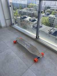 Vând Longboard Loaded Vanguard Flex 3 - Un Surf Urban Autentic